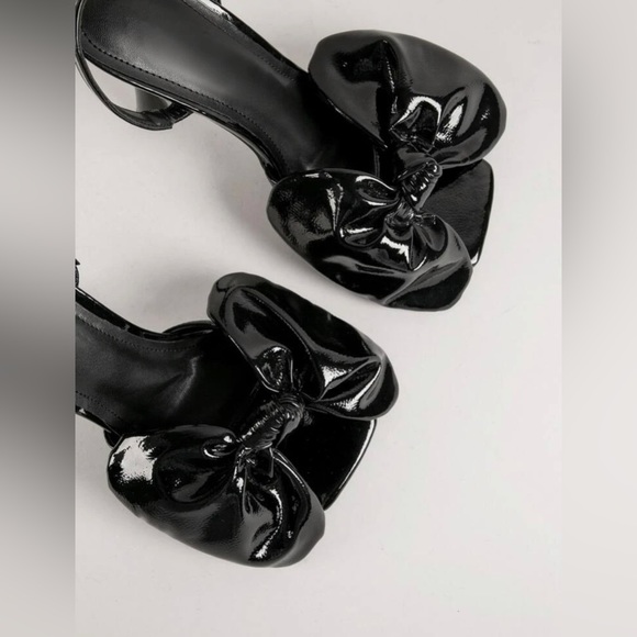 🆕 Vegan Patent Leather Bow Decor Sling back Heels 8.5 - Picture 2 of 4